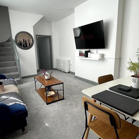 Luxury 2 Bed Duplex Apartment By Yo Room! - Leicester City- Free Parking Εξωτερικό φωτογραφία