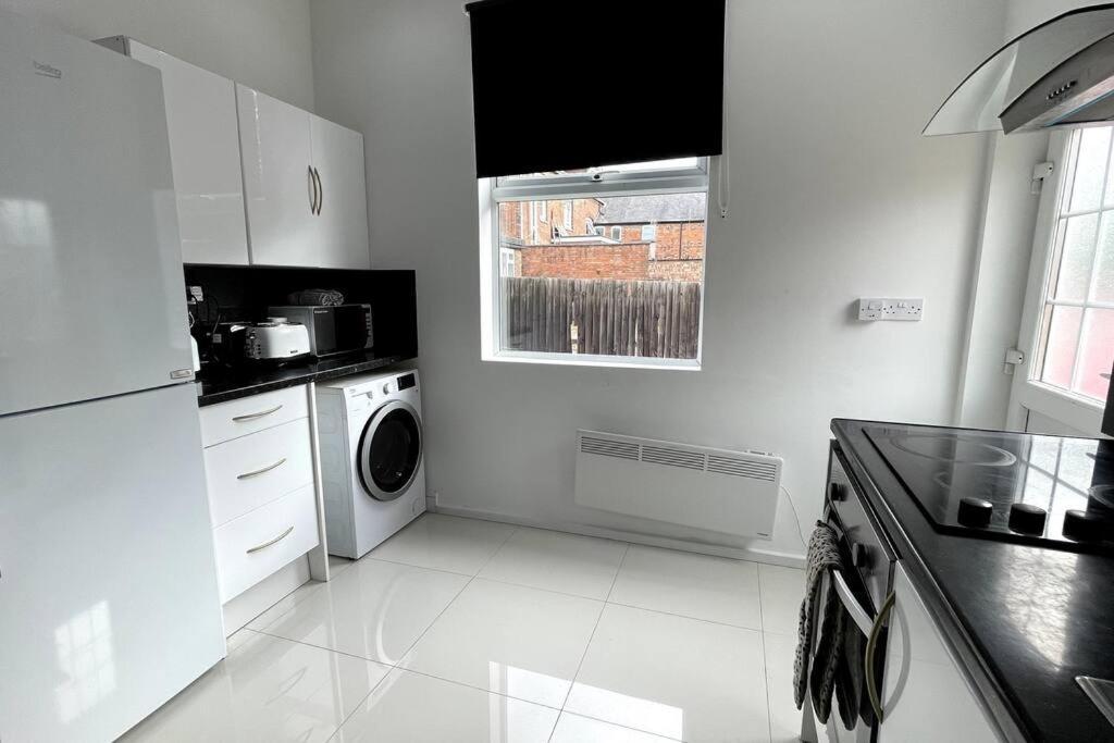 Luxury 2 Bed Duplex Apartment By Yo Room! - Leicester City- Free Parking Εξωτερικό φωτογραφία